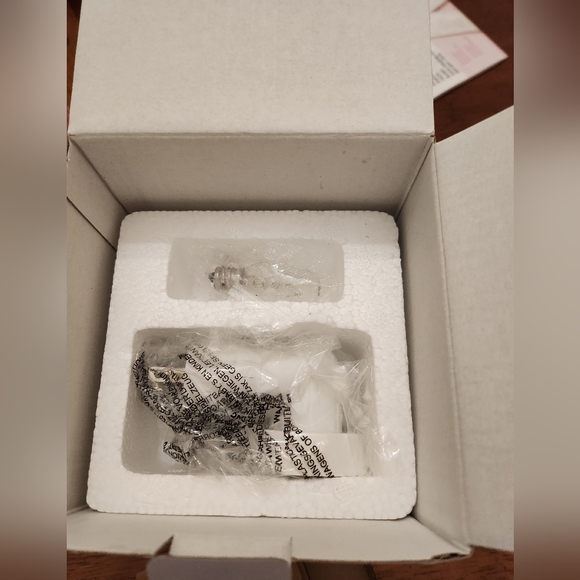 Scentsy mini “snow cute” warmer - Picture 8 of 8